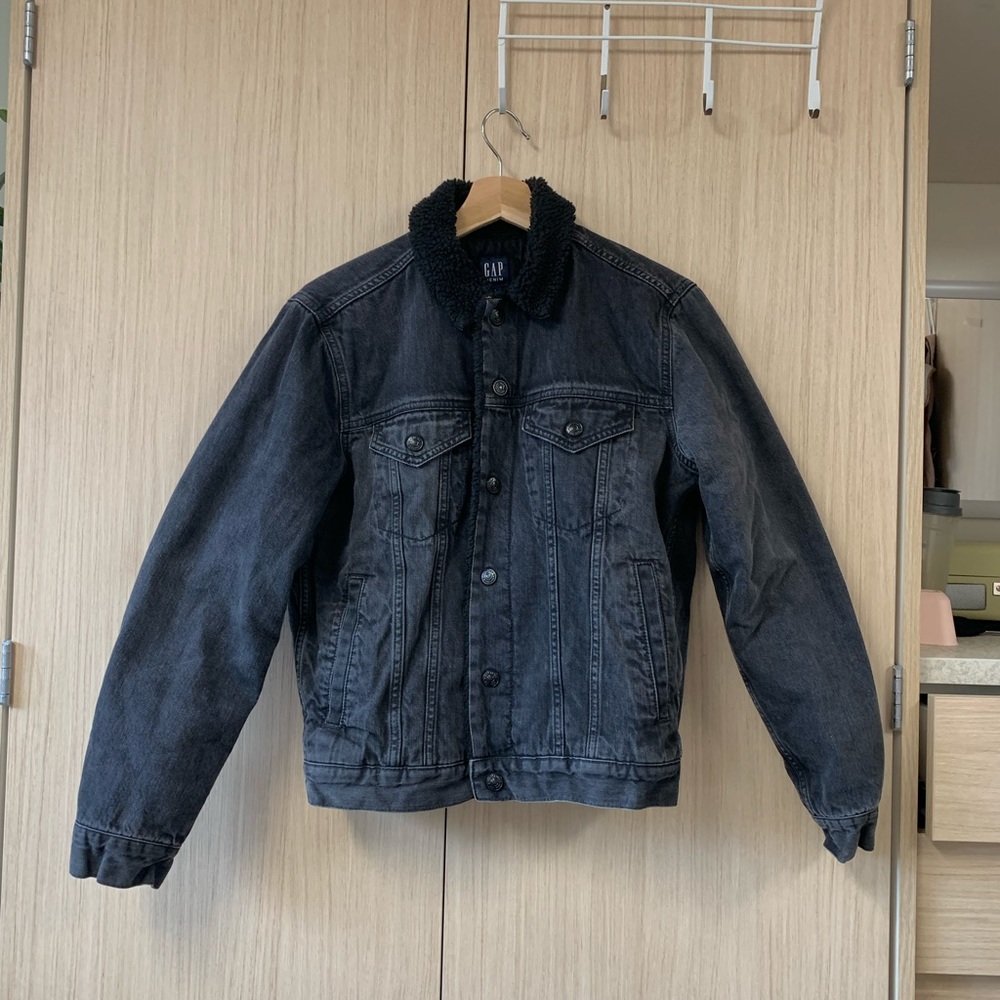 gap black sherpa jean jacket